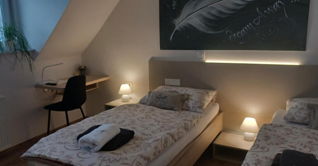 Apartmaji Pr Smolet Škofja Loka Esterno foto