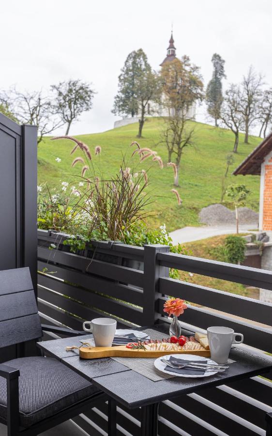 Apartmaji Pr Smolet Škofja Loka Esterno foto